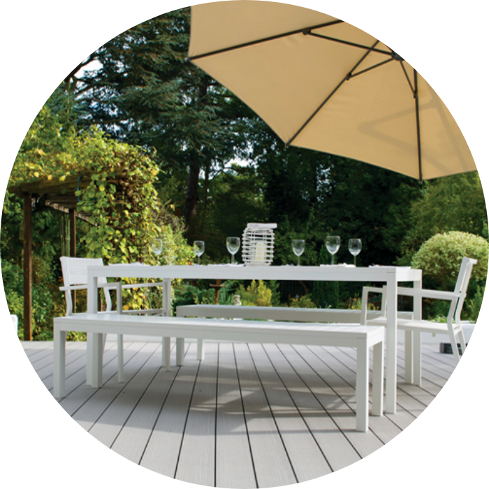Outdoor Composite Decking Dining Area 